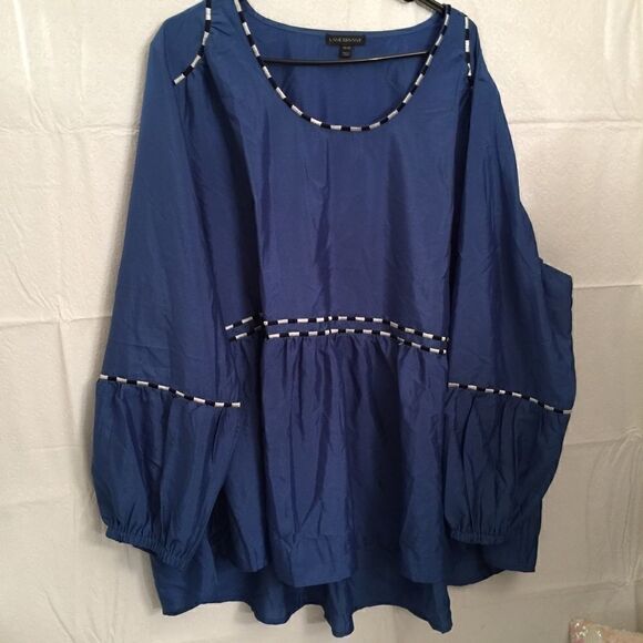 Lane Bryant Gorgeous Victorian Style Top - Picture 1 of 6